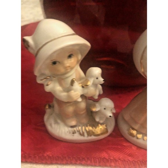 Vintage Giftcraft Peach Elegance Porcelain Figurines - Picture 3 of 8